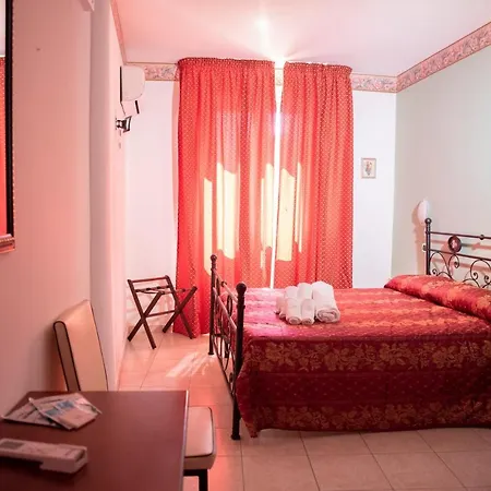 Carlo Five Bed & Breakfast Porto Empedocle